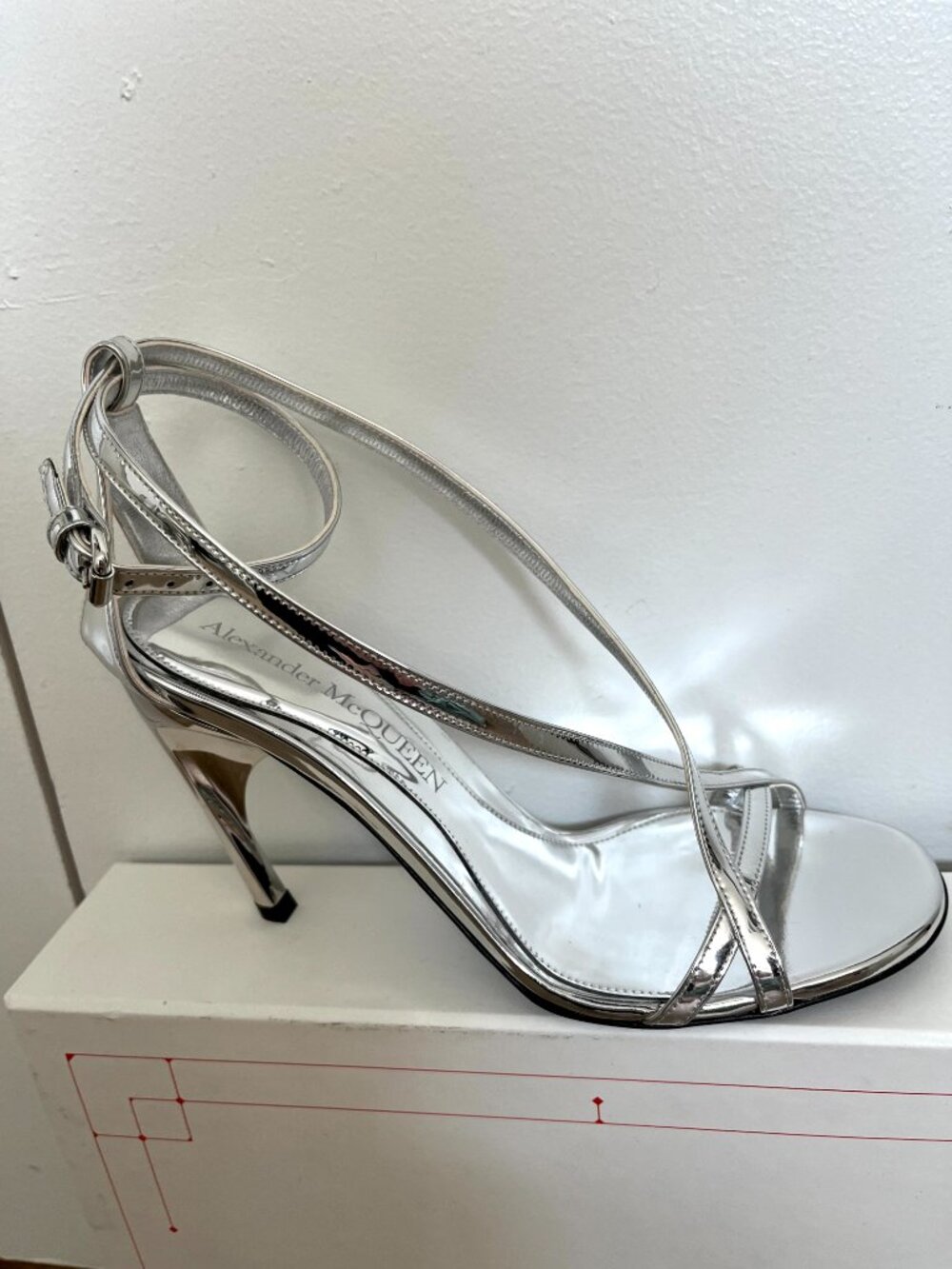 Alexander McQueen Armadillo Heel Sandals Silver Mirror 780692 W4WG1 EU 38.5